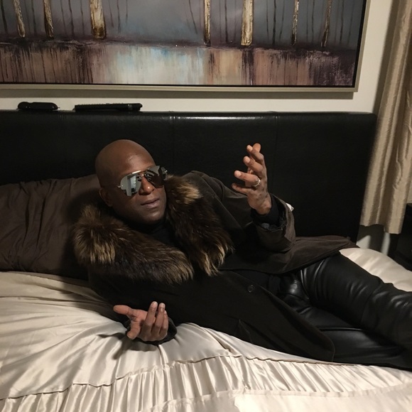 Moments - Picture 6 of 8